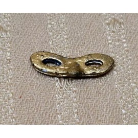 PAINTED METAL MASQUERADE MASK FOR MINIATURE DOLLHOUSE OR ROOMBOX