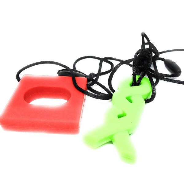 2 PACK | TWIST&CHEW (green) AND DURACHEW SQUARE (red)