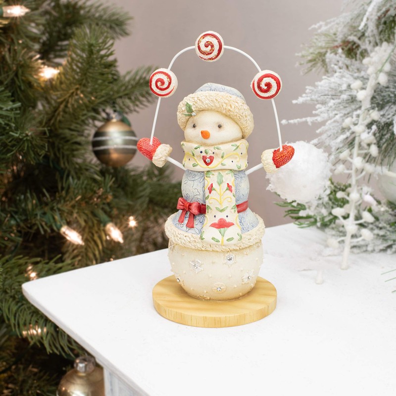 Enesco Heart of Christmas Jewel Peppermint Snowman Games Figurine, 6.89