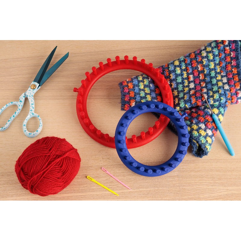 Quilted Bear Round Knitting Loom Set - Perfect for Making