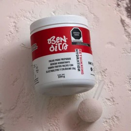 ELECTROLITOS + COLÁGENO | Bebida HIDRATANTE en Polvo | 850mg Electrolitos y 10g Peptidos de Colágeno Hidrolizado | 650mg Sodio | SIN AZÚCAR ni Colorantes |25 Porciones 500g BENDITA