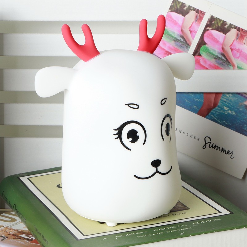 Innovative Cute Deer shaped Silicone Night Light USB Rechargeable Pat