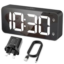 HERMIC Alarm Clock Bedside Mains Powered Large Digital Led Display, 0-100% Dimmer, Adjustable Alarm Volume, Snooze, Dual Alarm, 12/24H, 8 Ringtones, USB Charging Port, Easy to Use Black