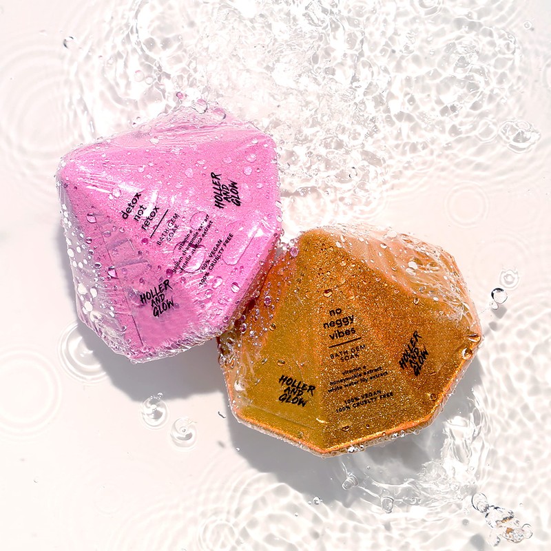 Holler and Glow Good Bath Days Ahead, Bath Gem Soak