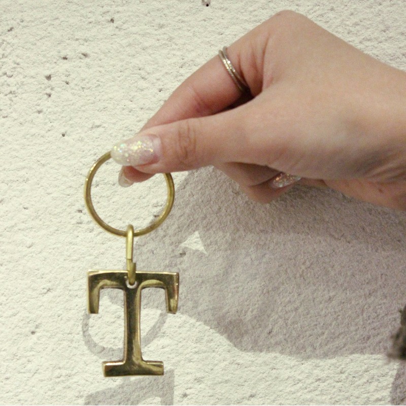 Toss Dice Keychain Brass Letter Keyring Medium Tdsm – ABC