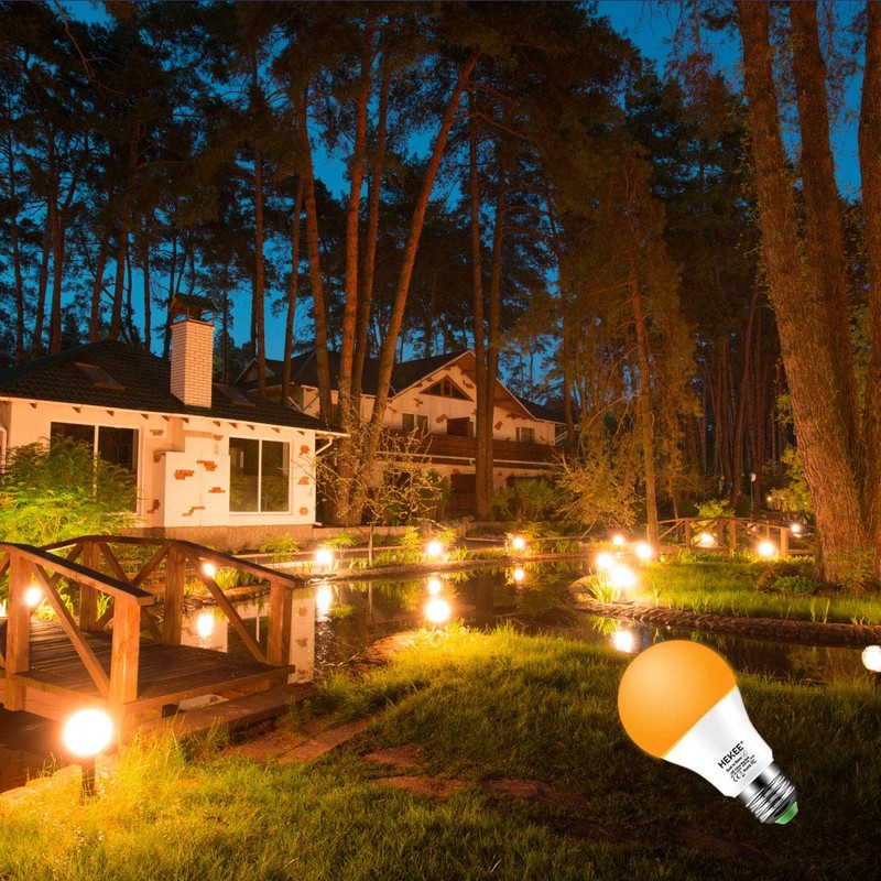 Dusk To Dawn Light Bulbs A19 8W 720 Lumens, Amber