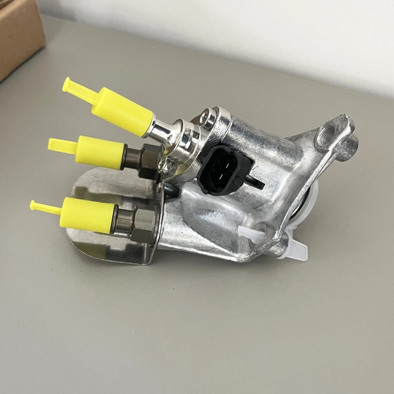 Bosch For Volvo Mack DEF Dosing Unit Valve Injector 22391563