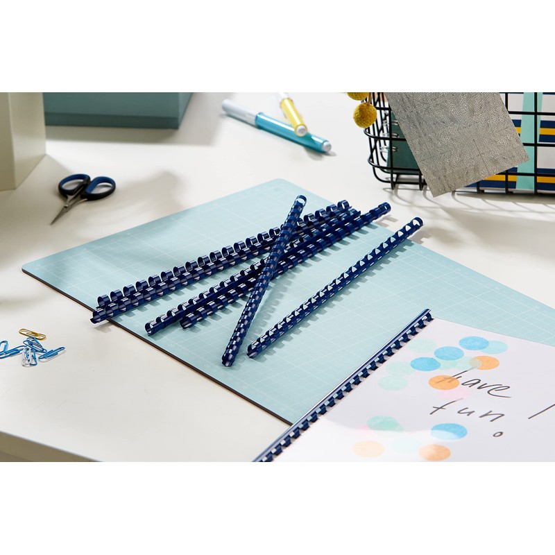 Fellowes A4 10 mm Plastic Binding Combs for Comb Binding