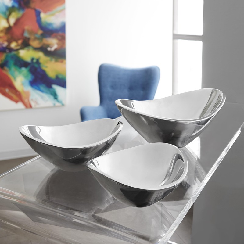 nambe Butterfly Bowl | For Hot and Cold Foods, Salads,