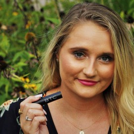 By The Clique Premium Fuchsia Pink Purple Lipstick | Beautiful Finish | Soft and Creamy Texture | All That Jazz