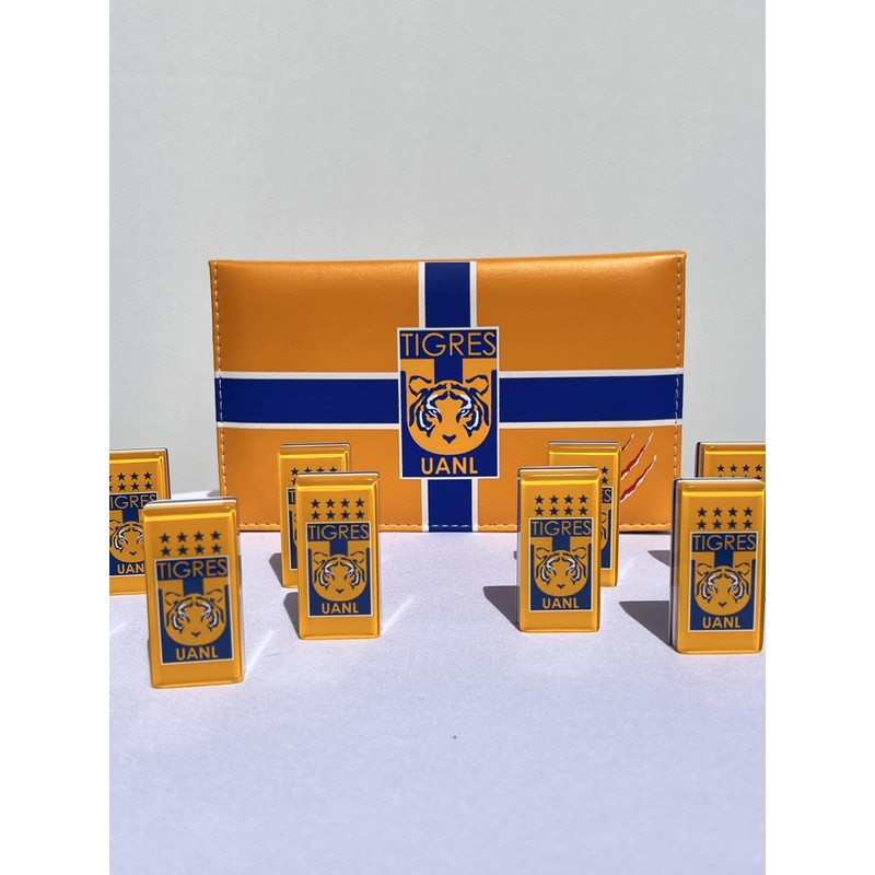Domino Tigres Ingles en Estuche Tipo Libro