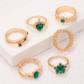Wendalern Stackable Rings Set for Women Dainty Emerald Green Crystal Heart Square Knuckle Rings Stacking Diamond CZ Crown Star Index Finger Rings Aesthetic Jewelry for Women