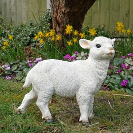 White Sheep Ornament Garden Statue, 19cm Resin Standing Lamb Lifelike Animal Sculpture Patio Decorative Figure, Indoor Outdoor Lawn Yard Home Decoration (Sheep (Small))
