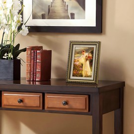 HappyHapi 5x7 Vintage Gold Picture Frame, 1 Pack Ornate Vintage Picture Frames for Wall or Tabletop Display, Gold 5x7 Antique Photo Frame for Wall DécorRetro Home Decor