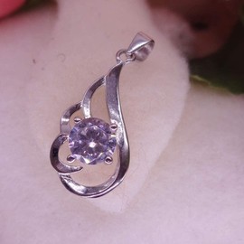 IDOLCO Women's Angel Wings Pendant, Adopts Top Grade Zirconia, Pendant, Popular, CZ Zirconia, 925 Silver, Hypoallergenic, Women's Accessories, Birthday, Wedding, Mother's Day, Christmas Gift, Gift Box Included