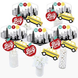 Big Dot of Happiness NYC Cityscape - New York City Party Centerpiece Sticks - Table Toppers - Set of 15