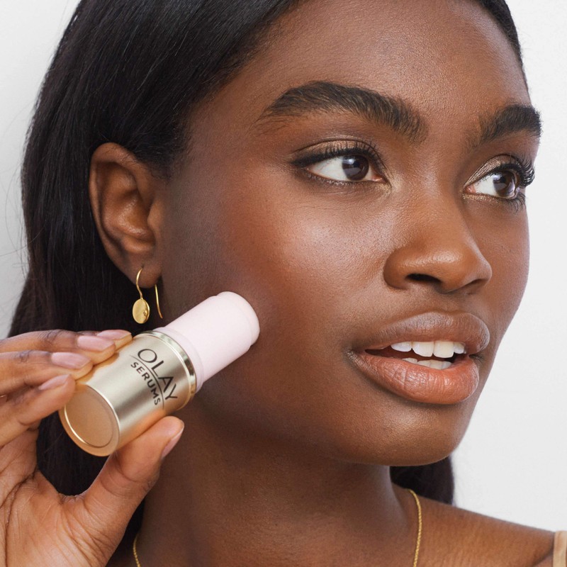 Olay Refreshing Pressed Serum Stick with Pomegranate Fragrance, 13.5 g