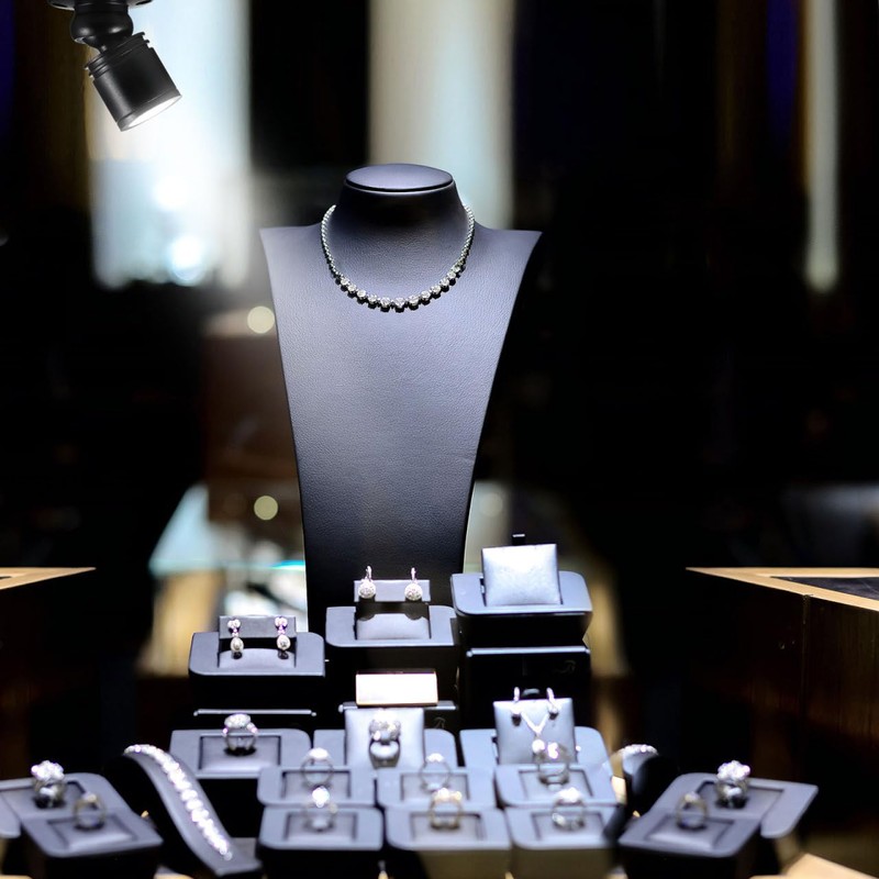 Uonlytech Small LED Spotlight Jewelry Showcase Small LED Spot Light