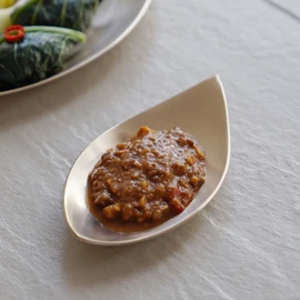 Notdam Bangjja Yugi Leaf Plate Small / 놋담 방짜유기 나뭇잎 접시 소