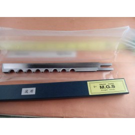 M.G.S 12 ALLOY STEEL WAVE EDGE KNIVES for EASTMAN CUTTING MACHINE 8"