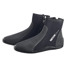 The Seac Regular Boot, 5 mm Neoprene Short Diving Boots with Semi-Rigid Sole and Heel and Ankle Protection
