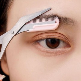 [Lungs_62] Eyebrow Shaping Set (46369867) / [룽스_62]잔털 관리 정리 눈썹정리세트 눈썹칼 세트 (46369867)