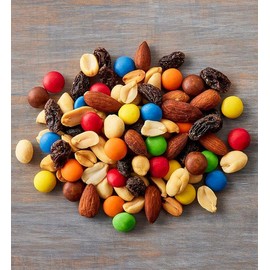 Harry & David Deluxe Sweet And Salty Gift Box, Gourmet Snack Basket, Sweet And Salty Mix, All Occasion Gift, Care Package For Families, Adults, Office