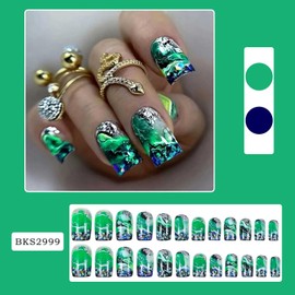 Rilafuvu Press on Nails Short Fake Nails Ombre Emerald Green press on nails Glue on Nails Glitter Acrylic Nails Glossy False Nails Press on Nails for Women 24Pcs (green Marble square nails)