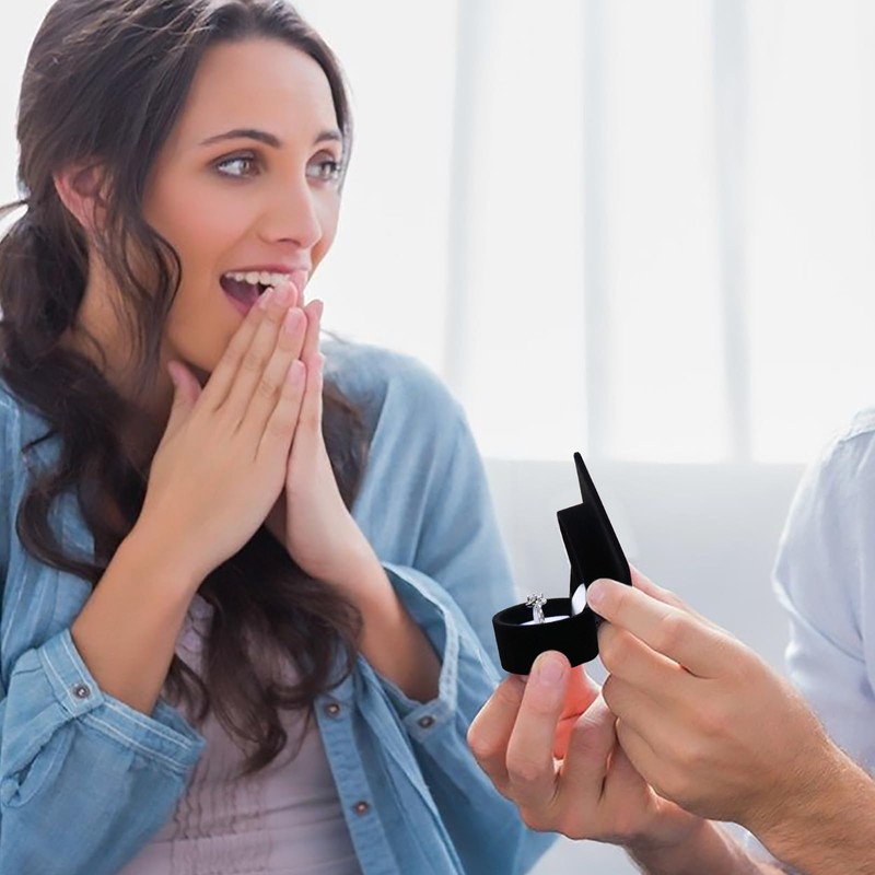 AfitlLulu Doctor’s Hat Ring Box, Plush Ring Box For Proposal