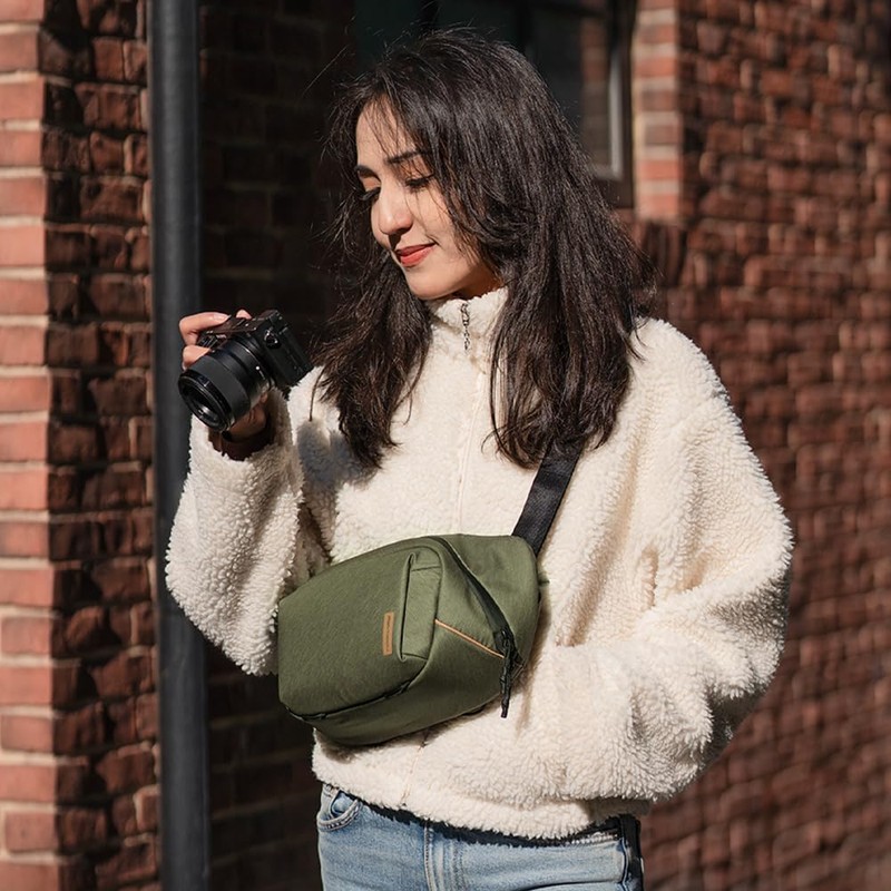 PGYTECH OneGo Solo V2 4L Moss Green Unisex Soft Shell