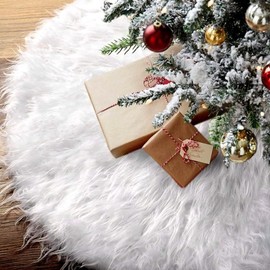 SHJOEE Plush Christmas Tree Skirt White Christmas Tree Skirt Round Christmas Tree Blanket Faux Fur Christmas Tree Stand Carpet Underlay for Christmas Tree, Christmas Tree Decoration Christmas