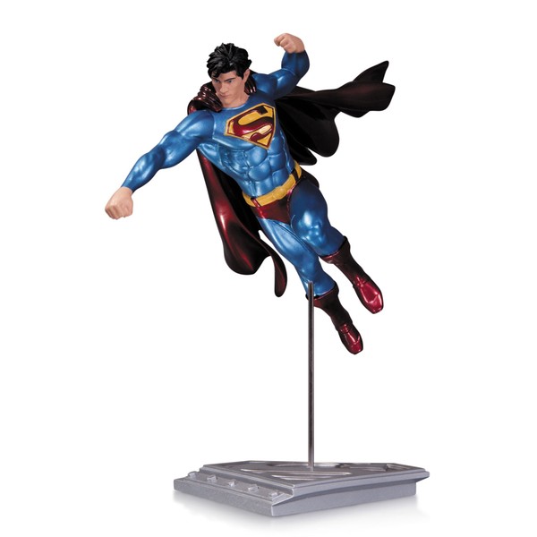 DC Collectibles Superman The Man of Steel: Superman by Shane Davis Statue