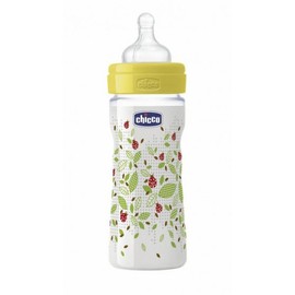 Chicco Plastic Baby Bottle (2+) 250ml