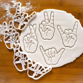 Set of 4 Hand Sign cookie cutters (Designs: Victory, Rock, Fingers Crossed Luck, Shaka), 4 pieces - Bakerlogy