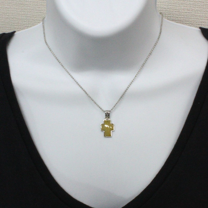 ［ ハッピーボム ］ ルチルクオーツ ふっくらクロス 天然石 パワーストーン ペンダント ネックレス チェーン40cm