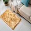 Cumay Faux Sheepskin Rug (60 x 90 cm) - Suitable