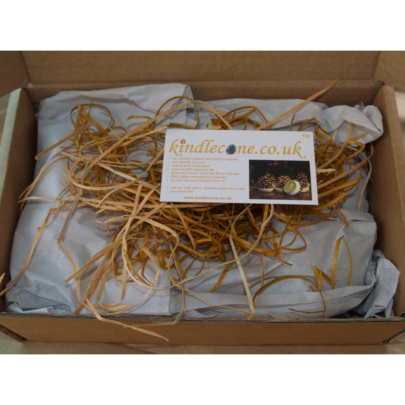 Kindlecone - Natural pine cone firelighters - Summer Garden -
