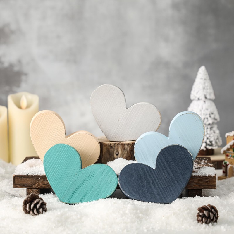 Wood Winter Heart Centerpieces for Tables - 5 Piece Blue
