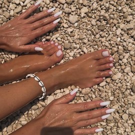 KQueenest 48 Pcs All White Press on Nails Medium Almond & Press on Toenails for Women with Pure Color, Glossy Acrylic Fake Nails Set Reusable Stick on Nails for Finger Feet Decoration