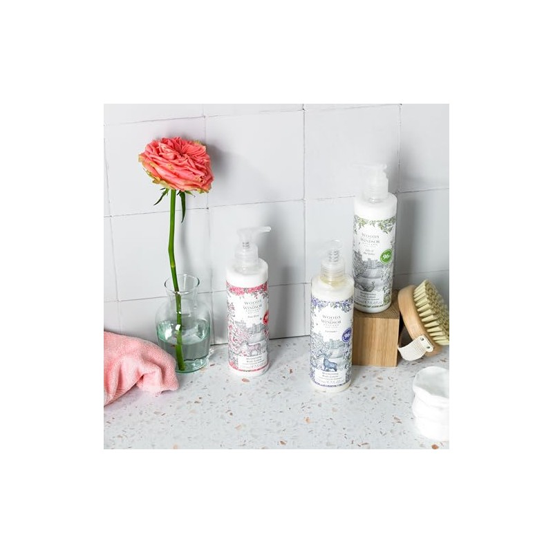 Woods of Windsor Body Lotion, Floral Moisturiser for Women, Fast