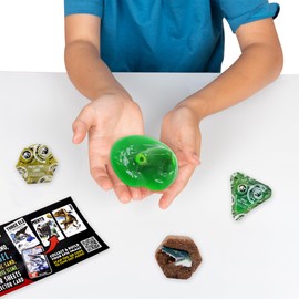 Jurassic World REBIRTH CAPTIVZ SURPRISE EGG. EXCLUSIVE SUPER SIZED POP N LOCK DINOS. IDEAL PRESENT FOR BOYS AND GIRLS.