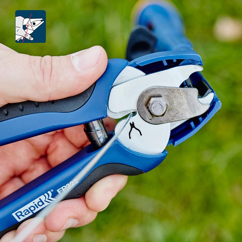 Rapid FP222 Fence Pliers for VR22 Fence Hogrings with High