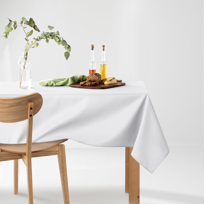 Filumi Tablecloth 140 x 200 cm White Washable for Indoor