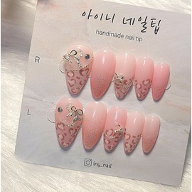[In-store special discount] Kitschy pink leopard print silver ribbon handmade nail tips - Gyaru Stiletto / [입점초특가할인]키치한 핑크호피 실버리본 수제네일팁 - 갸루스틸레토