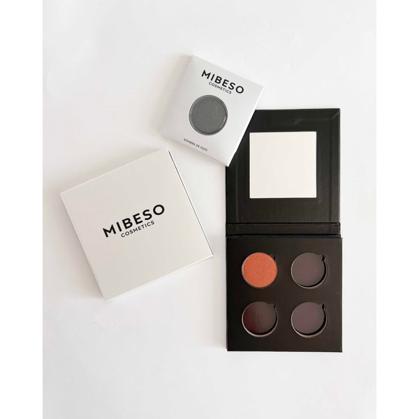 Empty Eyeshadow Palette Refillable Magnetic Box 4 Shades Customizable Eyeshadow