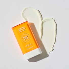 Dio Plus Deoproce UV Defense Silky Light Sunsick SPF50+ PA++++ 19g