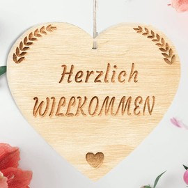 Family Heart Heart Welcome Sign Wooden Heart Sign Wooden Sign 10 x 10 cm Gift for the Family Saying Gift Wooden Gift A Gift for the Family