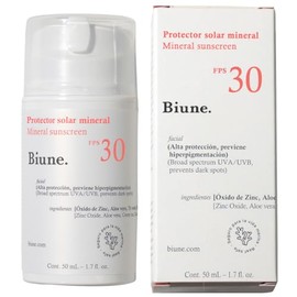 Protector Solar Mineral Facial | Toque Seco, Efecto Mate, No Deja Residuos | Con Aloe Vera, Té Verde, Manzanilla y Regaliz | Acción Antimanchas en la Piel, SPF 30 Protección UVB/UVA | Biune. | 50 ml