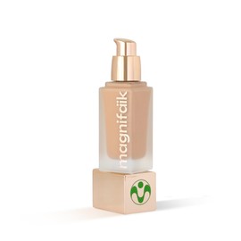 Magnifaik Just Perfect - Base de maquillaje ligera, base líquida con cobertura transparente a media, maquillaje de base vegana, 20 pieles claras, 1.01 onzas