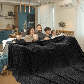 Vessia Oversized King Size Black 3D Jacquard Blanket 10x10, Large Blanket for Family and Friends, Suitable for Couch, Sofa, Bed, Warm and Soft Home Decor for All Seasons(120x120 inches)